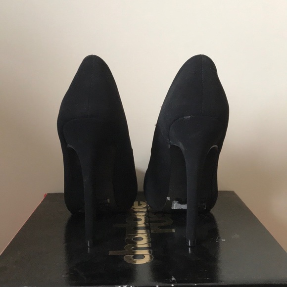 Heels - Picture 3 of 5